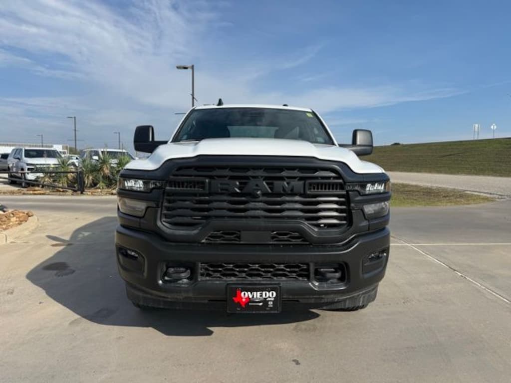 New 2026 Ram 2500 TRADESMAN CREW CAB 4X4 6'4 BOX Pickup