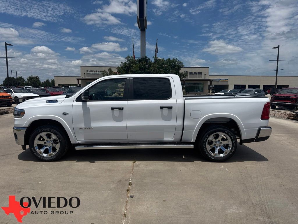 New 2026 Ram 1500 LONE STAR CREW CAB 4X4 5'7 BOX
