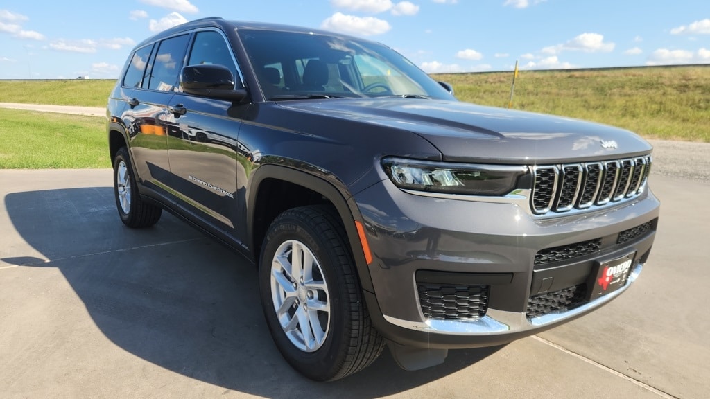 New 2025 Jeep Grand Cherokee L LAREDO 4X2 Sport Utility