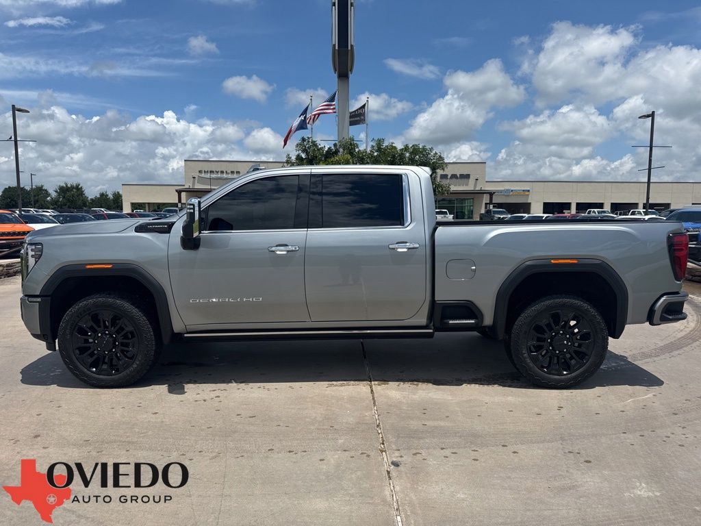 2024 GMC Sierra 4WD Crew Cab Long Box Denali Ultimate's photo