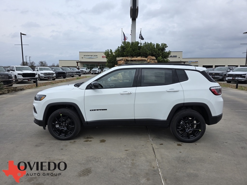 2026 Jeep Compass Altitude's photo