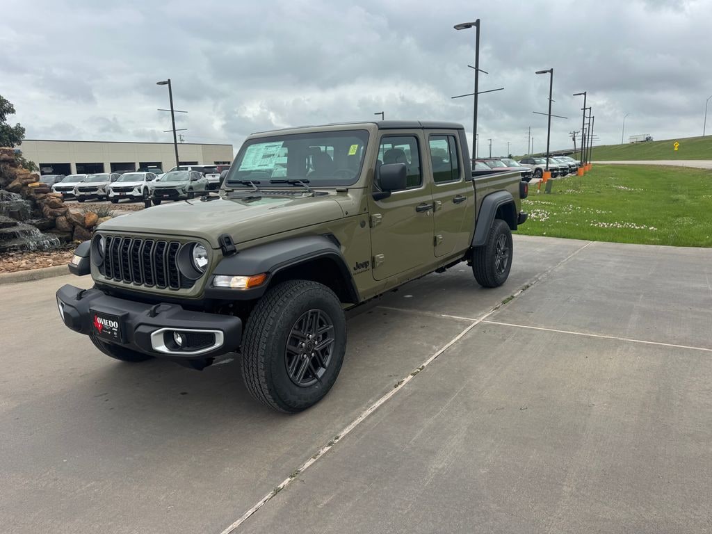New 2026 Jeep Gladiator SPORT 4X4 Pickup