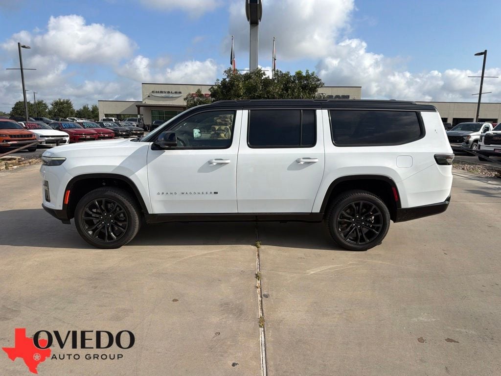 New 2026 Jeep Grand Wagoneer L SUMMIT RESERVE 4X4 Sport Utility