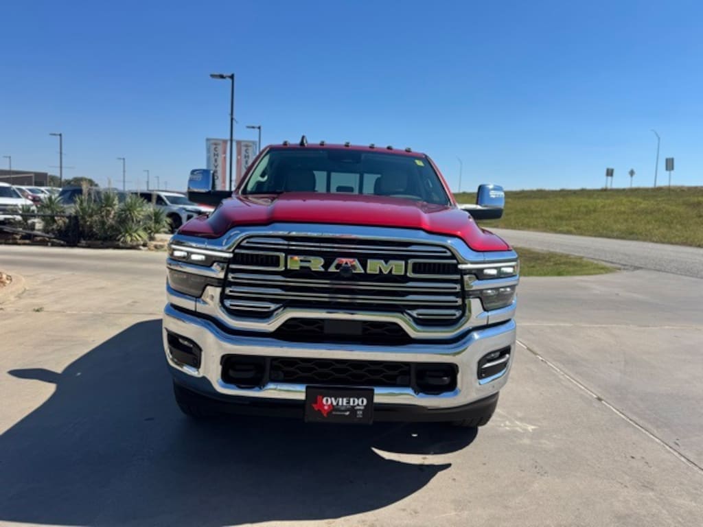 New 2026 Ram 2500 LARAMIE CREW CAB 4X4 8' BOX Pickup