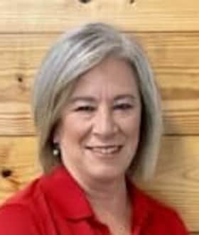 Staff member Rhonda Fuller from 520f525fbe01