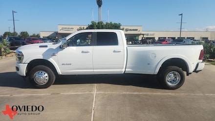 2025 Ram 3500 LIMITED LONGHORN CREW CAB 4X4 8' BOX Pickup