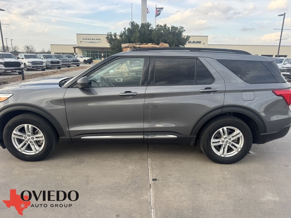2023 Ford Explorer XLT