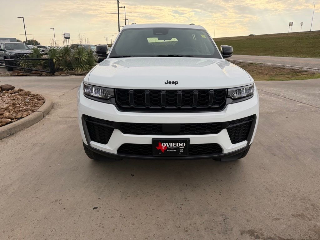 New 2026 Jeep Grand Cherokee L LAREDO ALTITUDE 4X2 Sport Utility