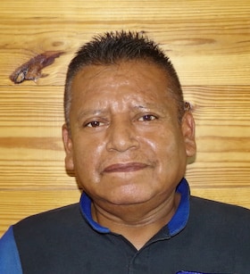 Staff member Armando Cano (Hablamos Español) from f0a3e8670459