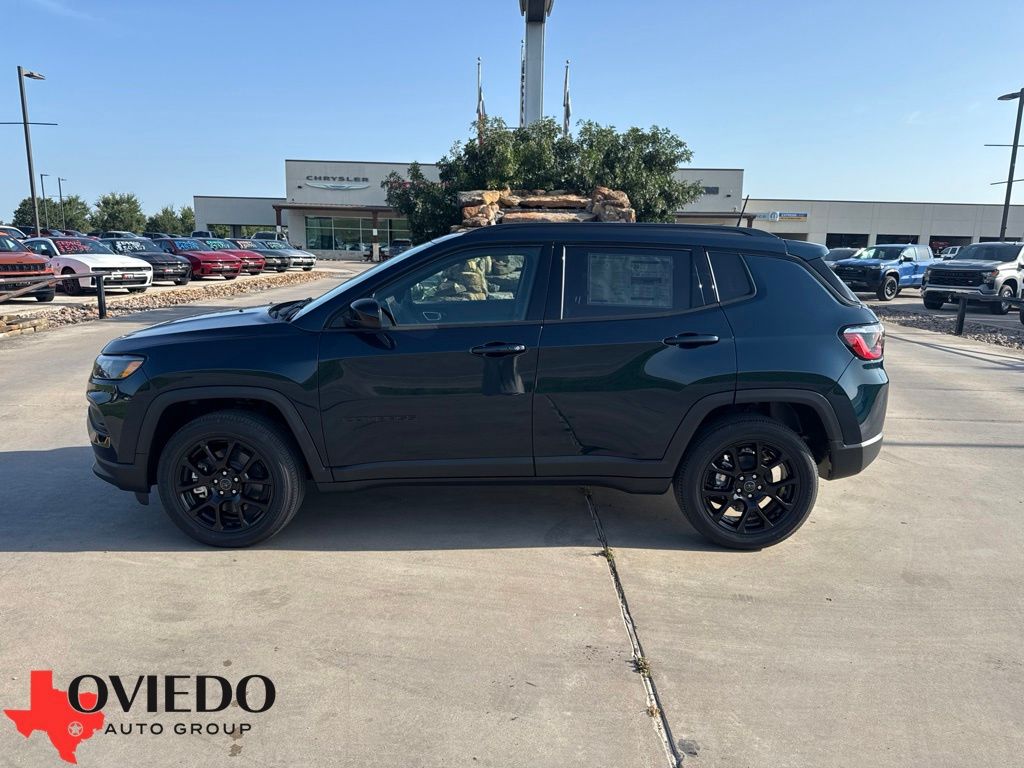 New 2026 Jeep Compass LATITUDE ALTITUDE 4X4