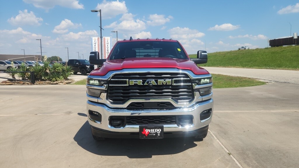 2026 Ram 3500 Tradesman photo 3