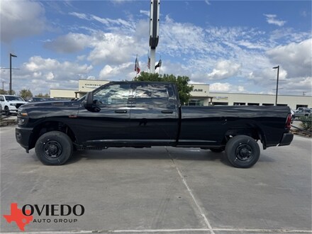 2025 Ram 2500 TRADESMAN CREW CAB 4X4 8' BOX Pickup