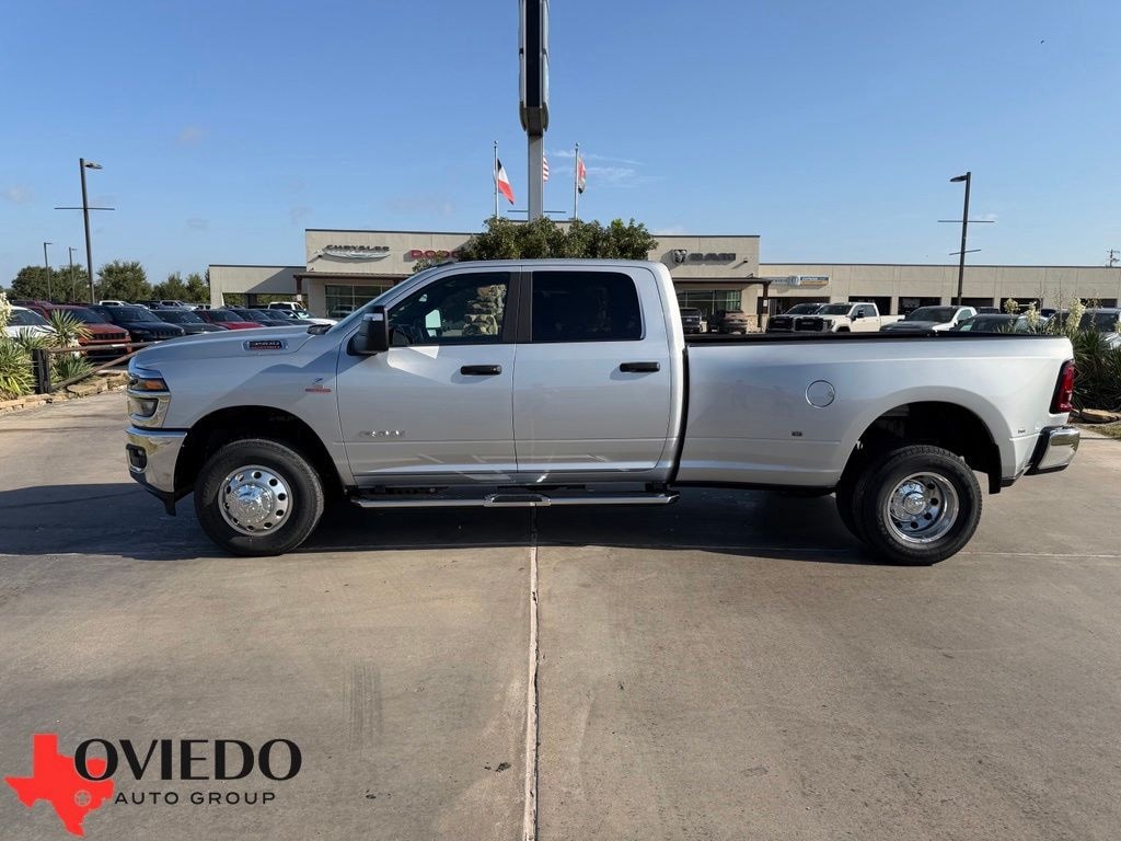 New 2027 Ram 3500 Lone Star Pickup