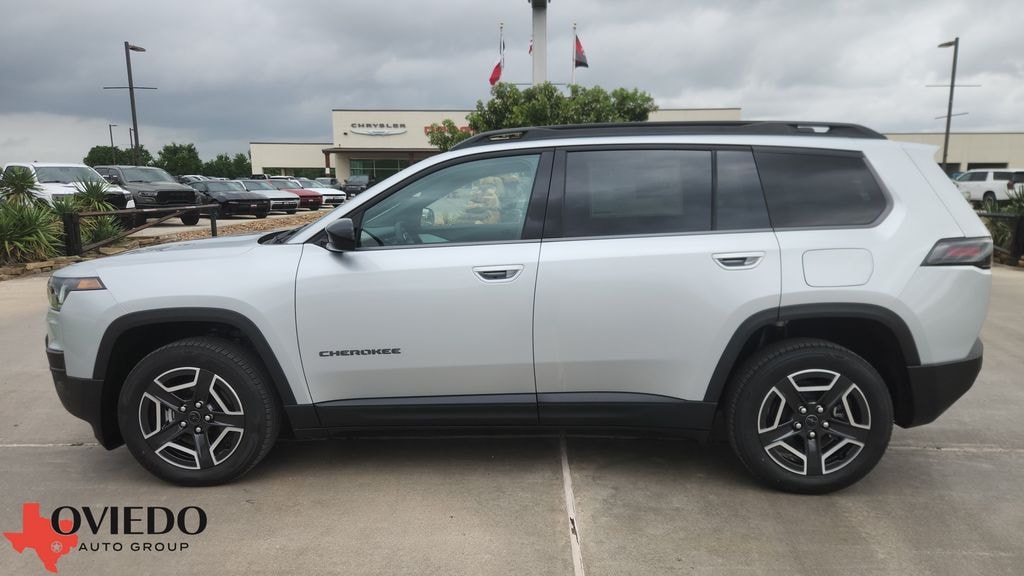 New 2026 Jeep Cherokee LAREDO 4X4 Sport Utility