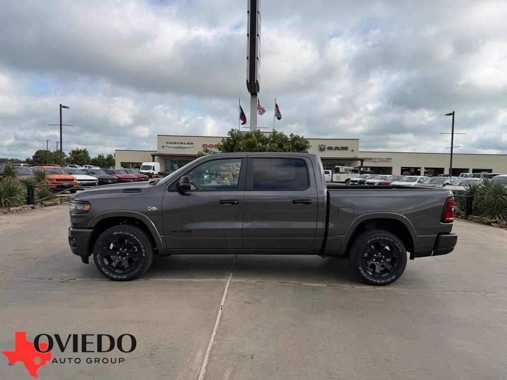New 2026 Ram 1500 LONE STAR CREW CAB 4X2 5'7 BOX Pickup