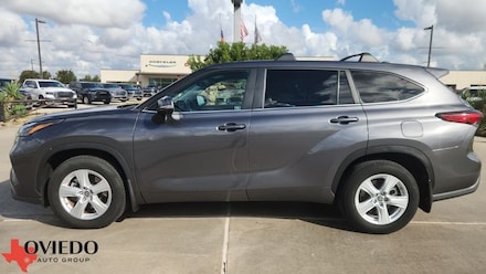 2023 Toyota Highlander LE SUV