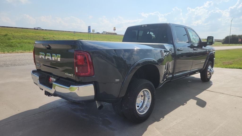 2026 RAM 3500 Limited/Longhorn - Photo 6