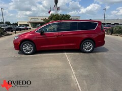 2026 Chrysler Pacifica LIMITED AWD Passenger Van