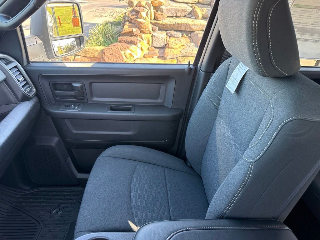 Photo 18