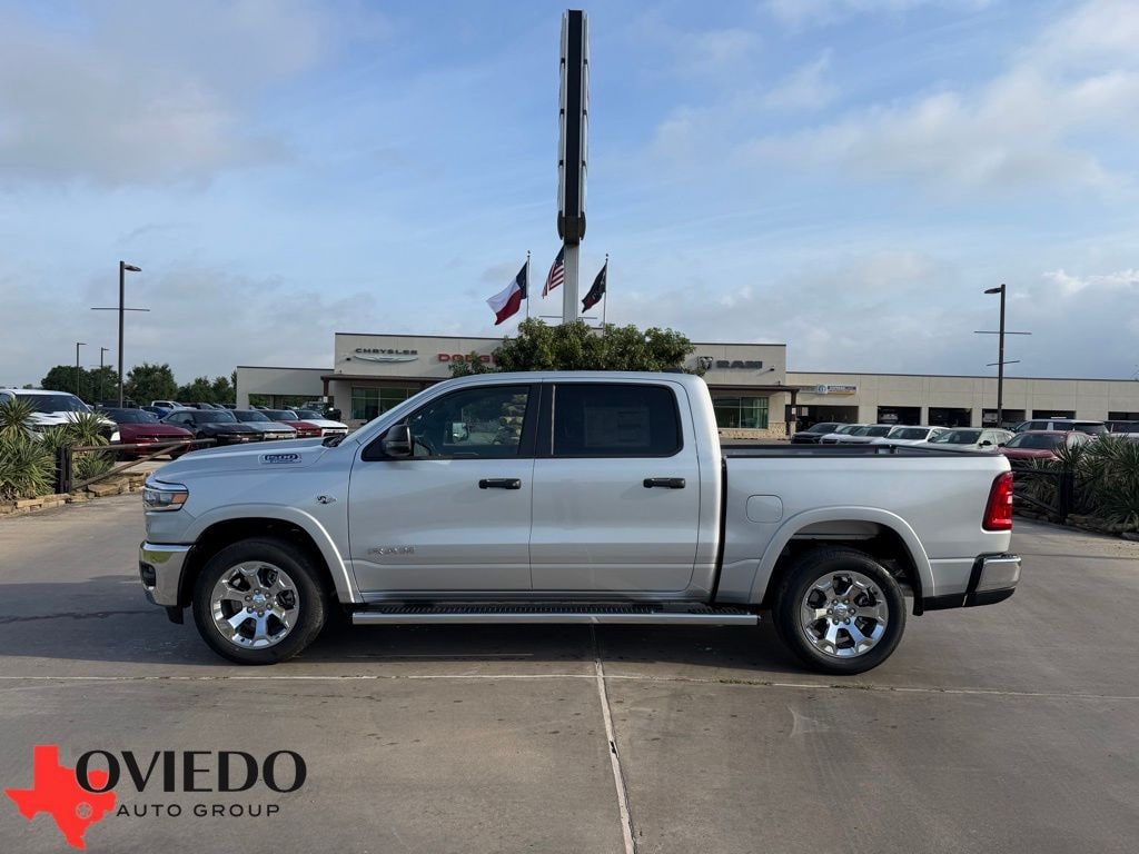 New 2026 Ram 1500 LONE STAR CREW CAB 4X4 5'7 BOX Pickup