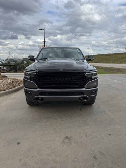2021 Ram 1500 Limited photo 2