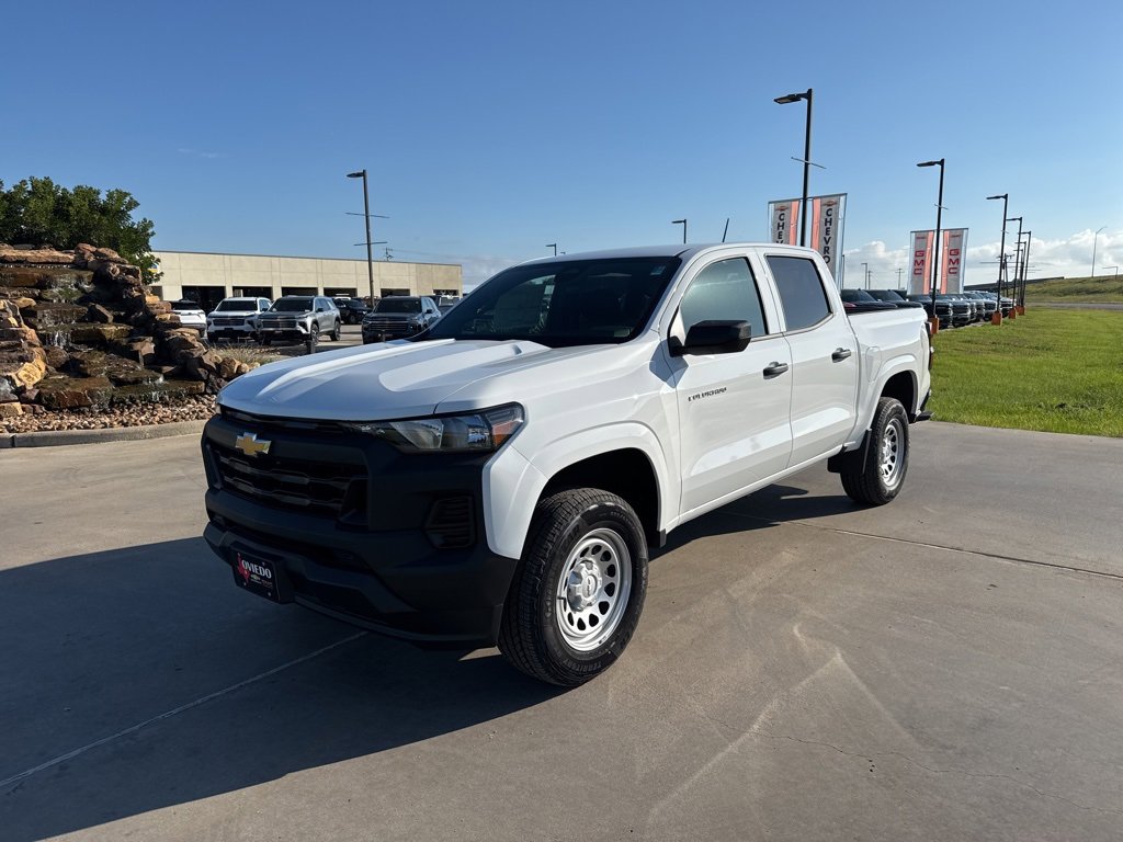 2026 Chevrolet Colorado Work Truck photo 2