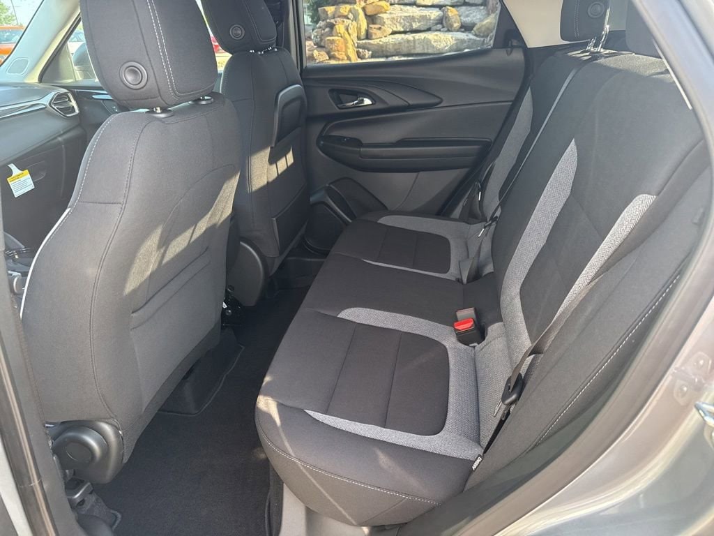 2026 Chevrolet Trailblazer LS - Photo 15