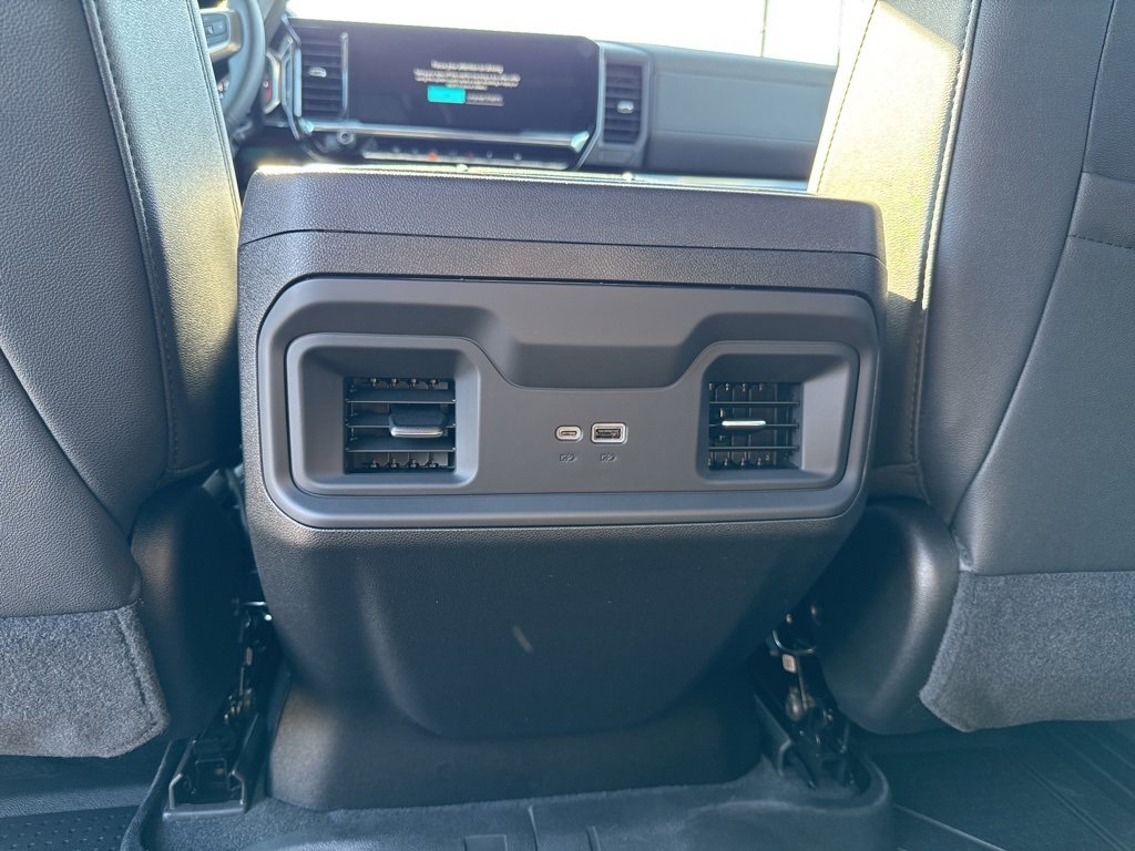 2026 Chevrolet Silverado 3500 HD LT - Photo 6