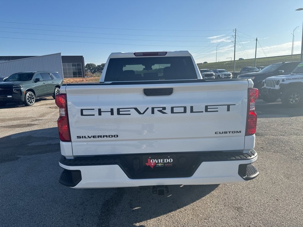 New 2026 Chevrolet Silverado 1500 Custom Truck