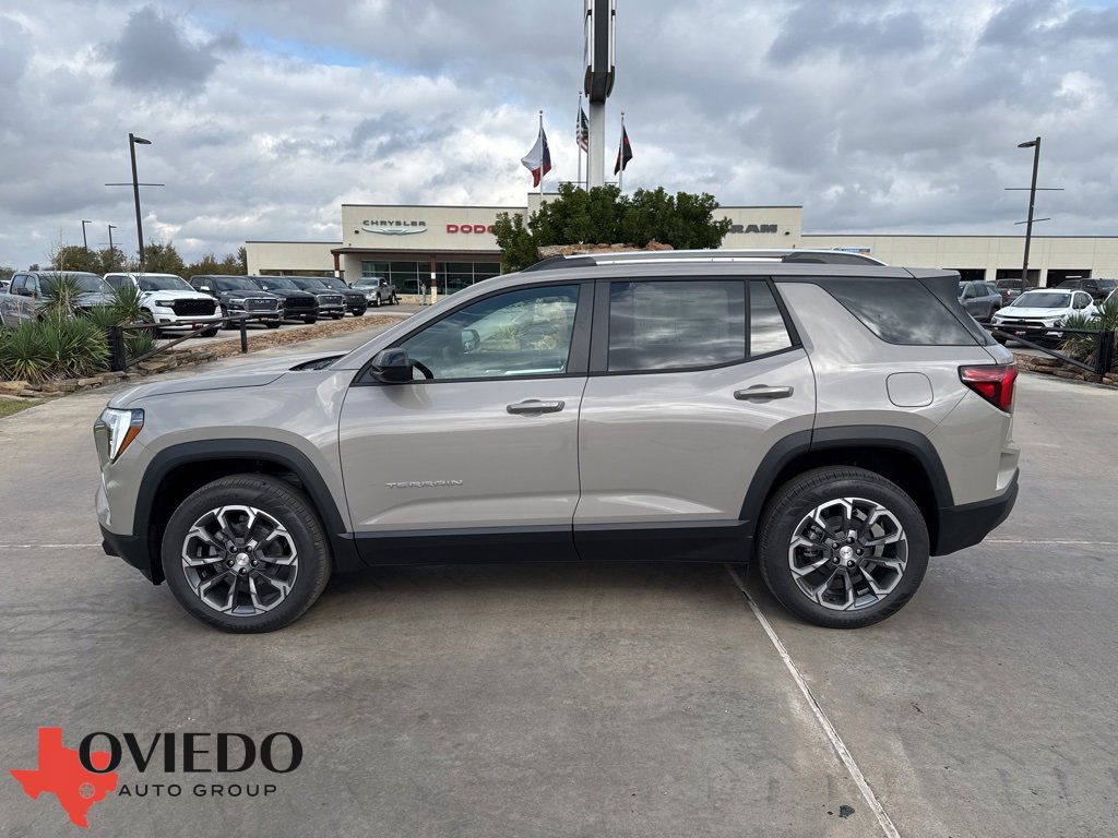 2026 GMC Terrain Elevation's photo