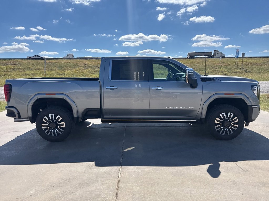 2026 Gmc Sierra 2500 HD Denali Ultimate photo 3