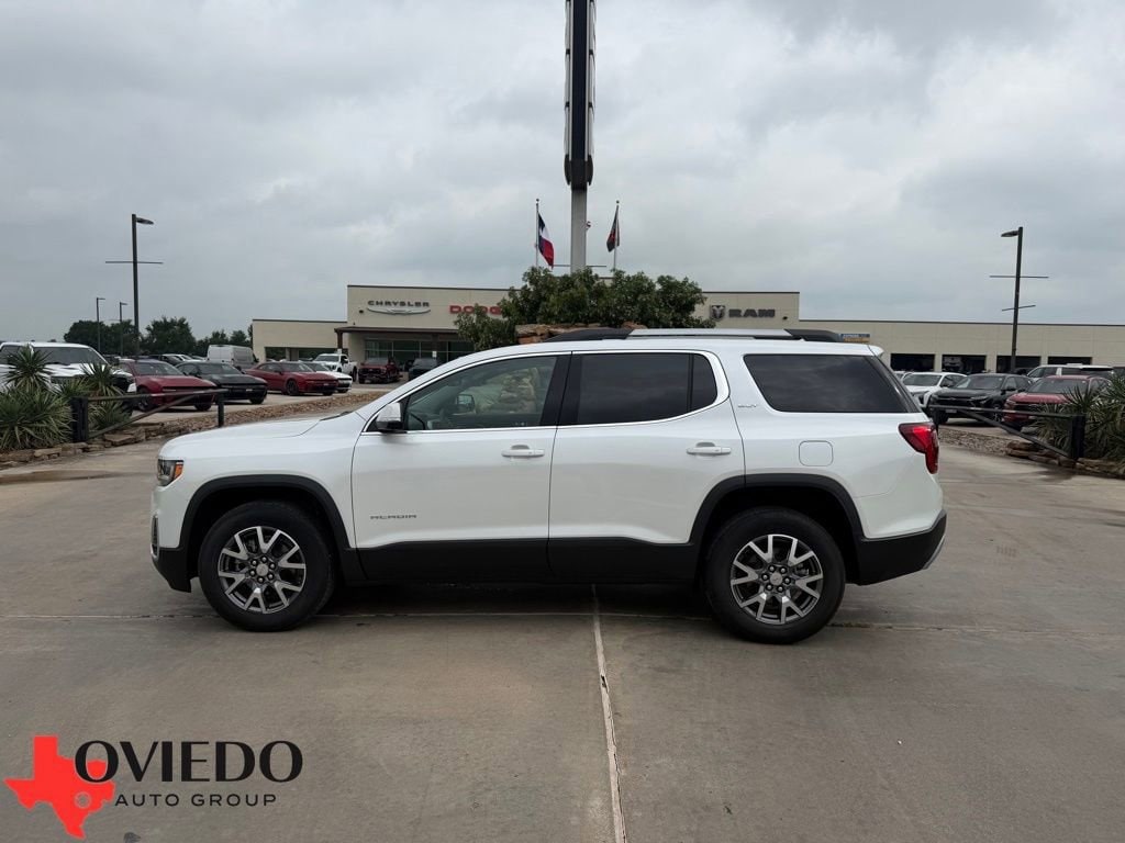 2023 GMC Acadia SLT FWD's photo
