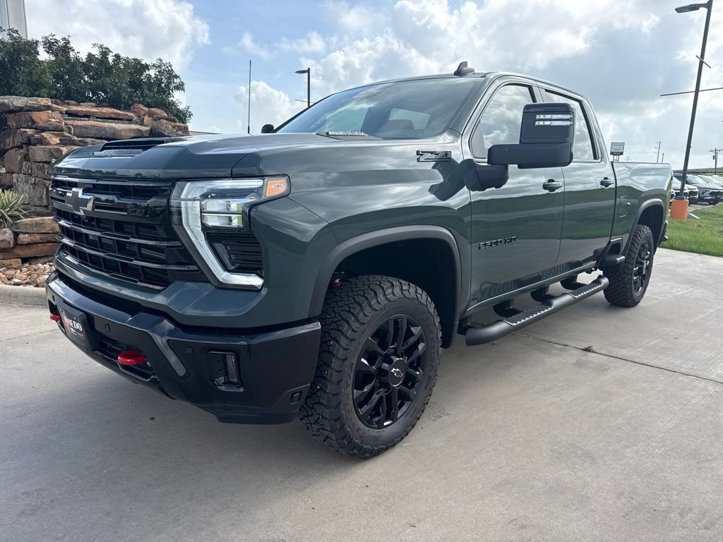 2026 Chevrolet Silverado 2500 HD LT - Photo 2