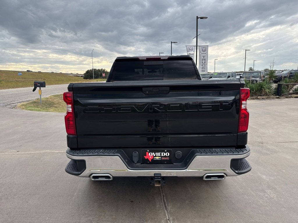2020 Chevrolet Silverado 1500 LT photo 4