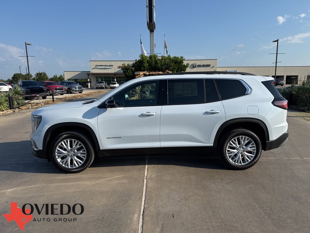 2026 GMC Acadia Elevation's photo