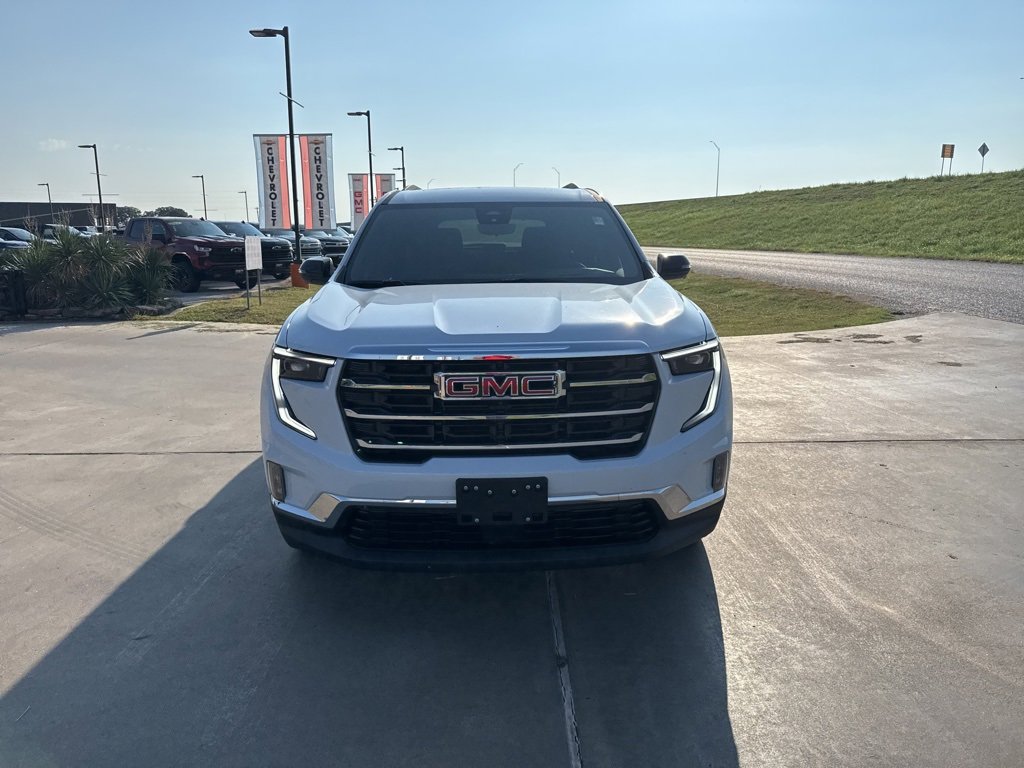 2026 Gmc Acadia Elevation photo 2