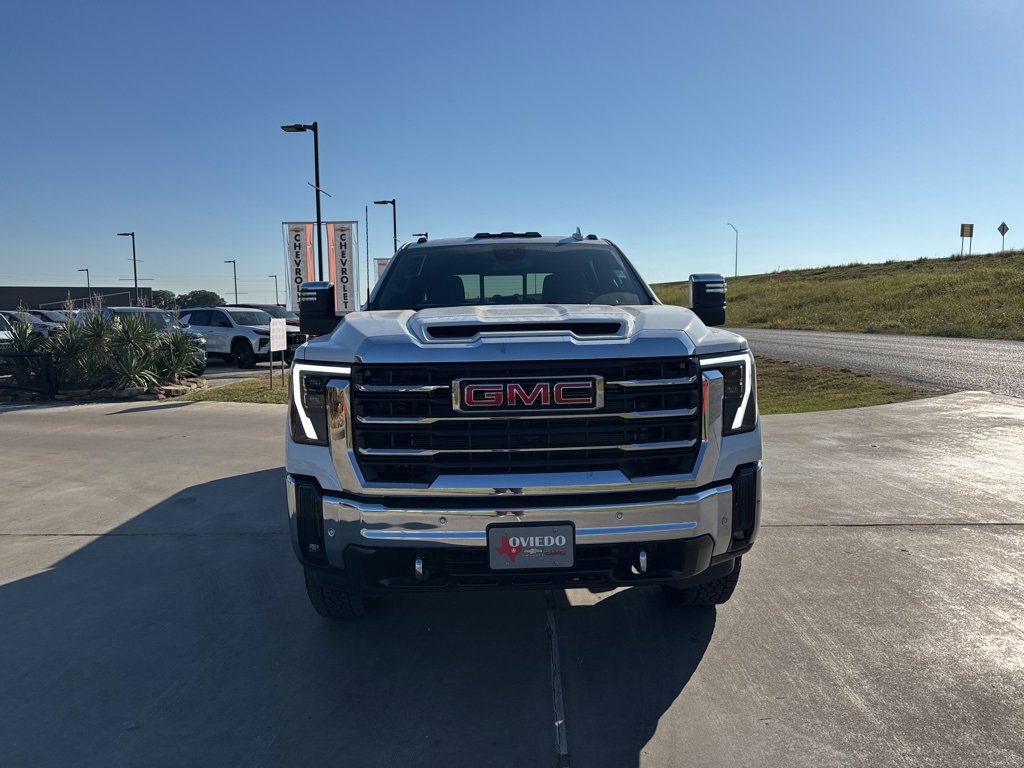 2026 Gmc Sierra 2500 HD SLT photo 2