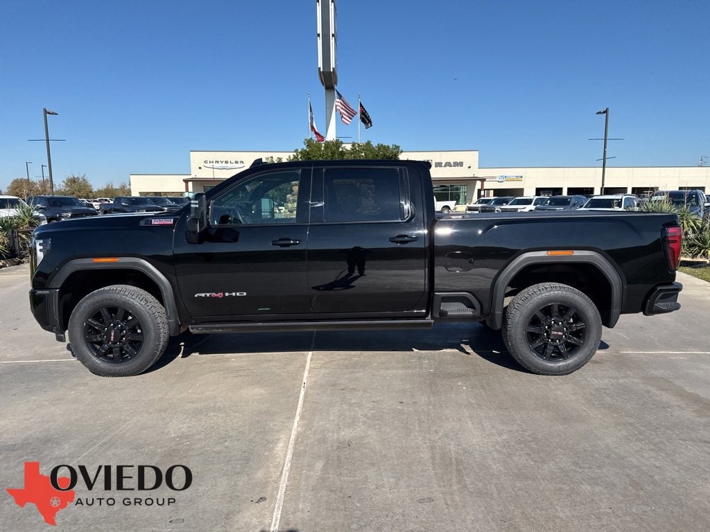 2024 GMC Sierra 2500HD AT4's photo