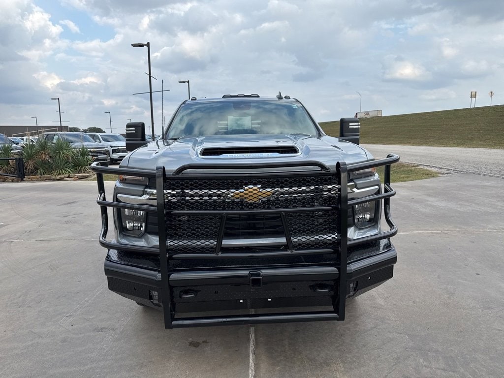 New 2026 Chevrolet Silverado 3500 HD Chassis Cab LT Truck
