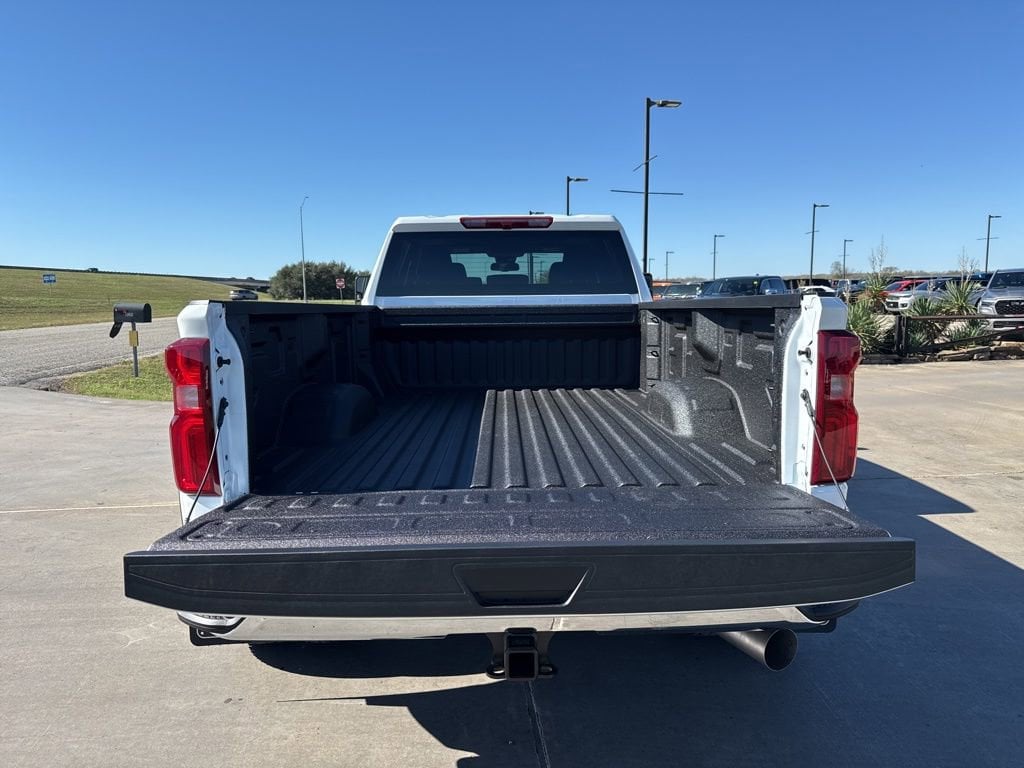 2026 Chevrolet Silverado 3500 HD Work Truck - Photo 5