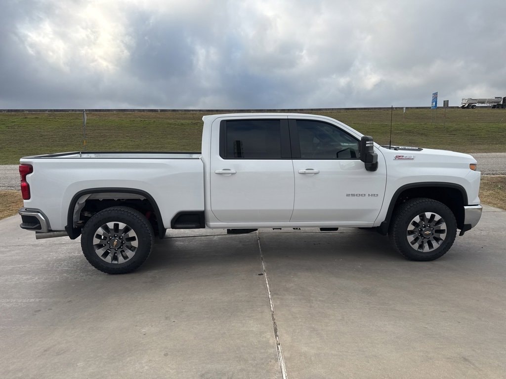 New 2026 Chevrolet Silverado 2500 HD LT Truck