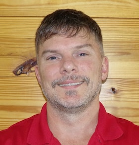 Staff member Josh Bellue from ID_4d7869fd8405