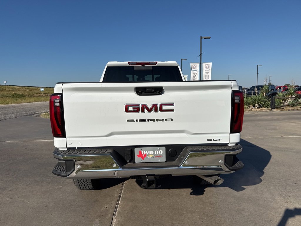 2026 Gmc Sierra 2500 HD SLT photo 4