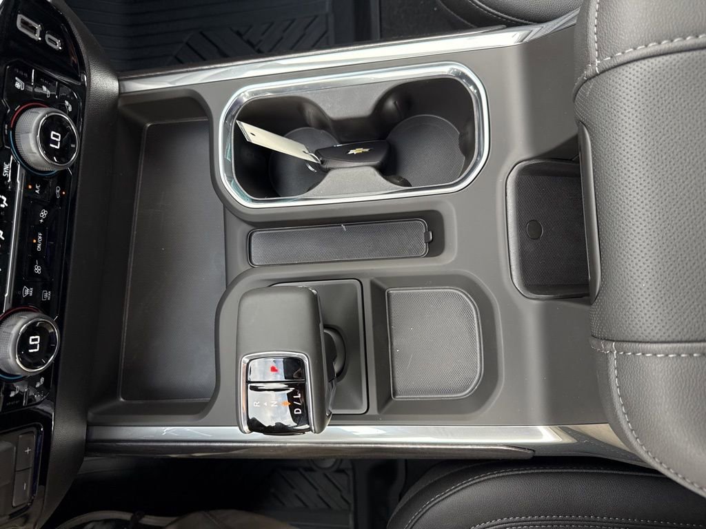 2026 Chevrolet Silverado 1500 LTZ - Photo 15
