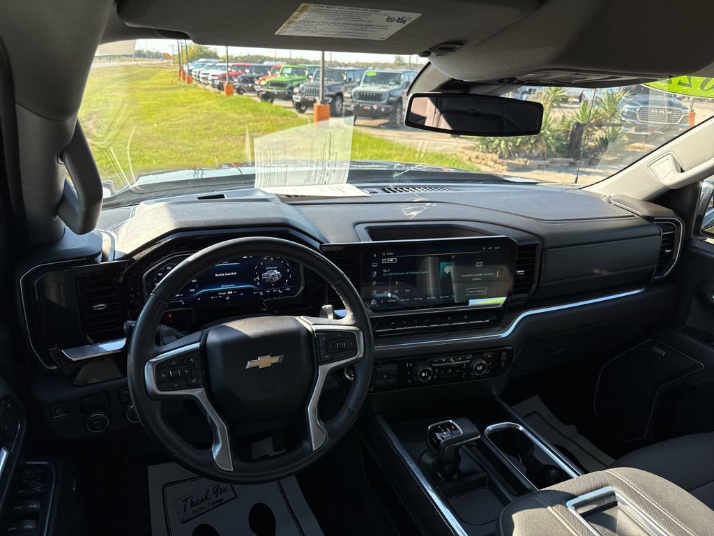 2022 Chevrolet Silverado 1500 LTZ - Photo 9