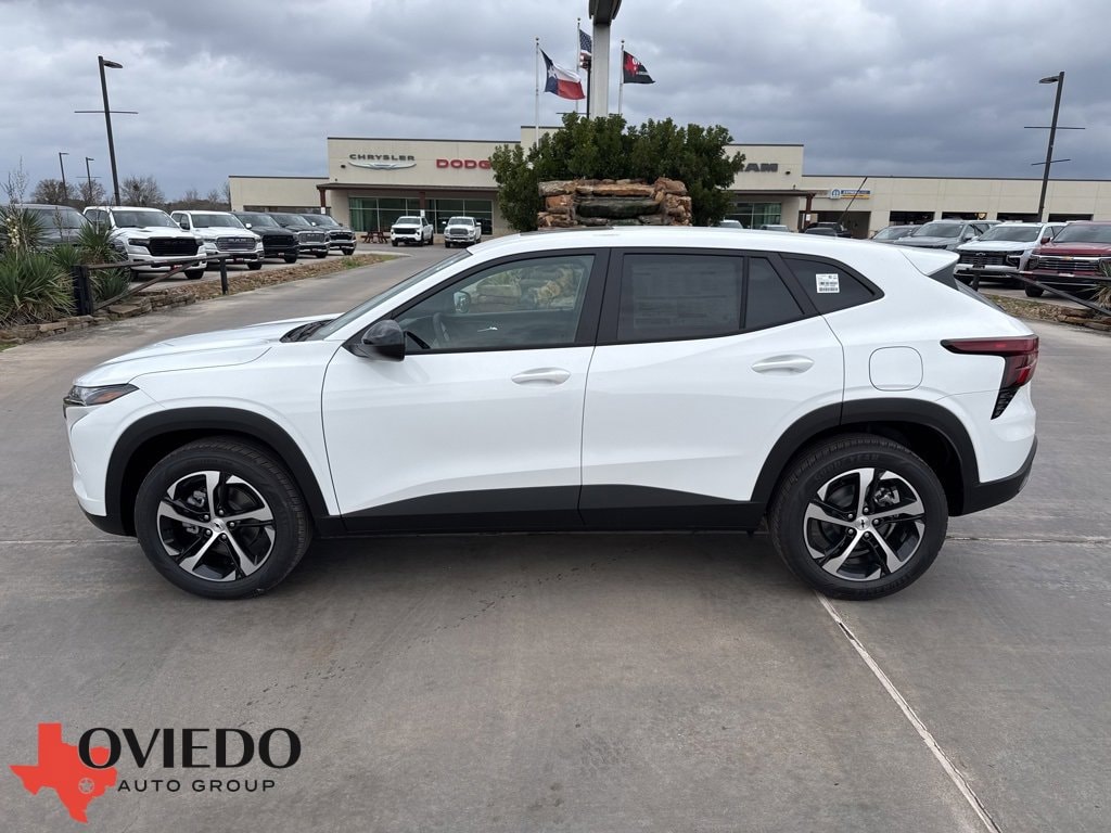 2026 Chevrolet Trax RS's photo