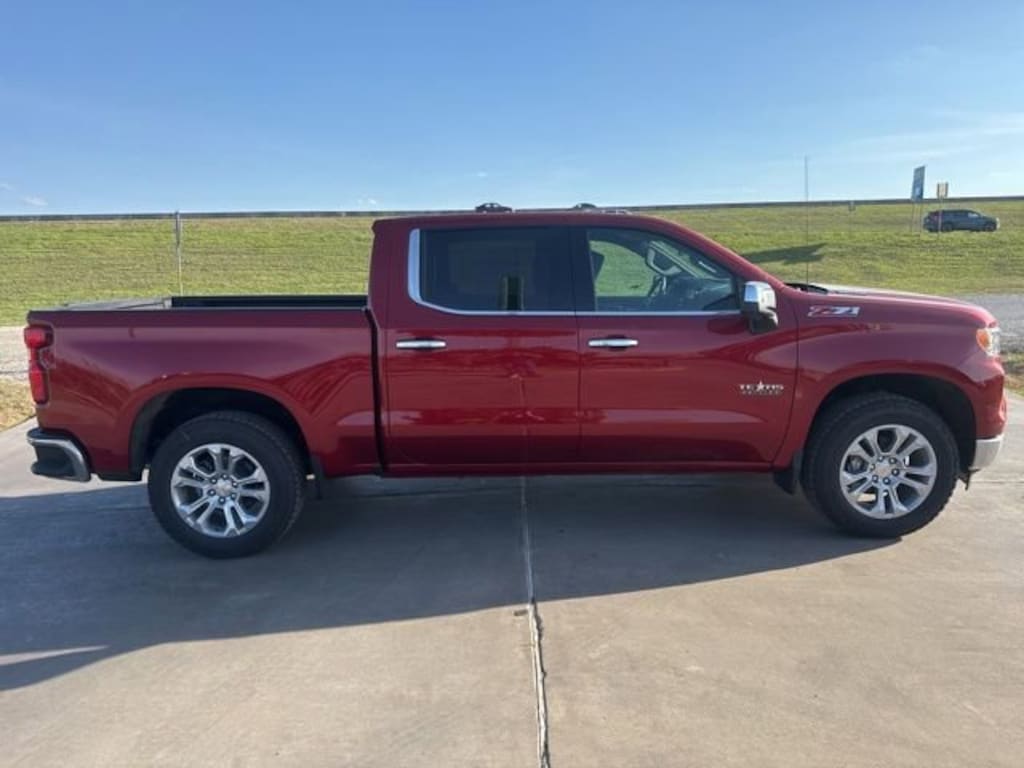 New 2026 Chevrolet Silverado 1500 LTZ Truck