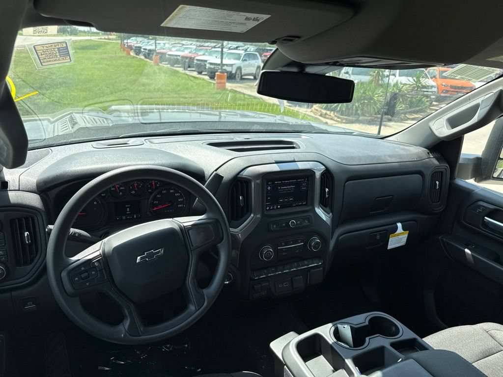 2026 Chevrolet Silverado 2500 HD Custom - Photo 9