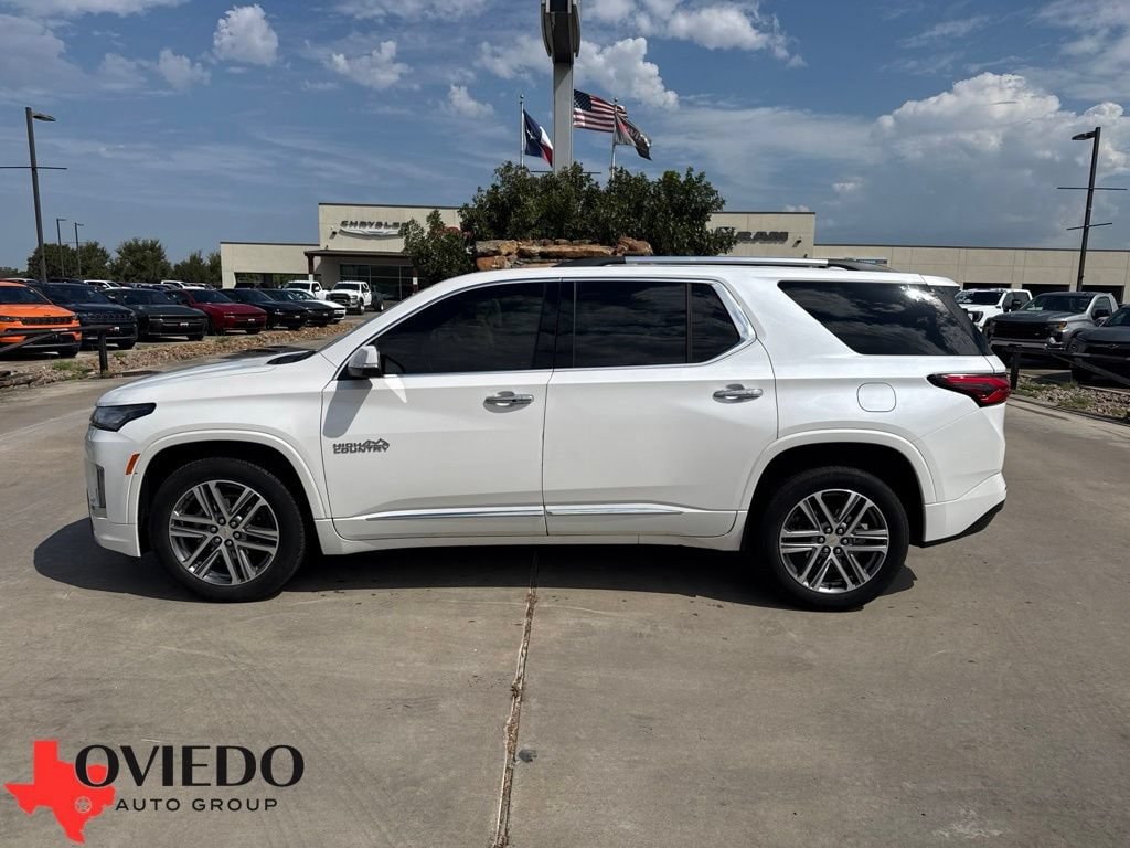 Used 2023 Chevrolet Traverse High Country