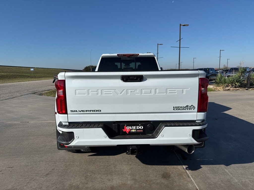New 2026 Chevrolet Silverado 3500 HD High Country Truck